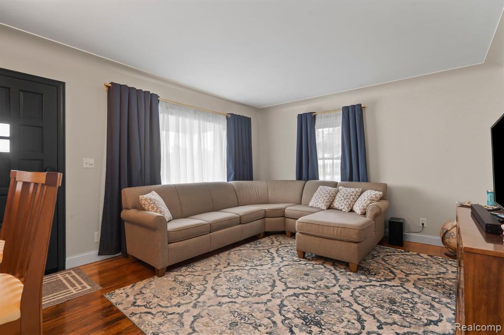 48435 ROMEO PLANK Road, Macomb, MI 48044 — Photo 4