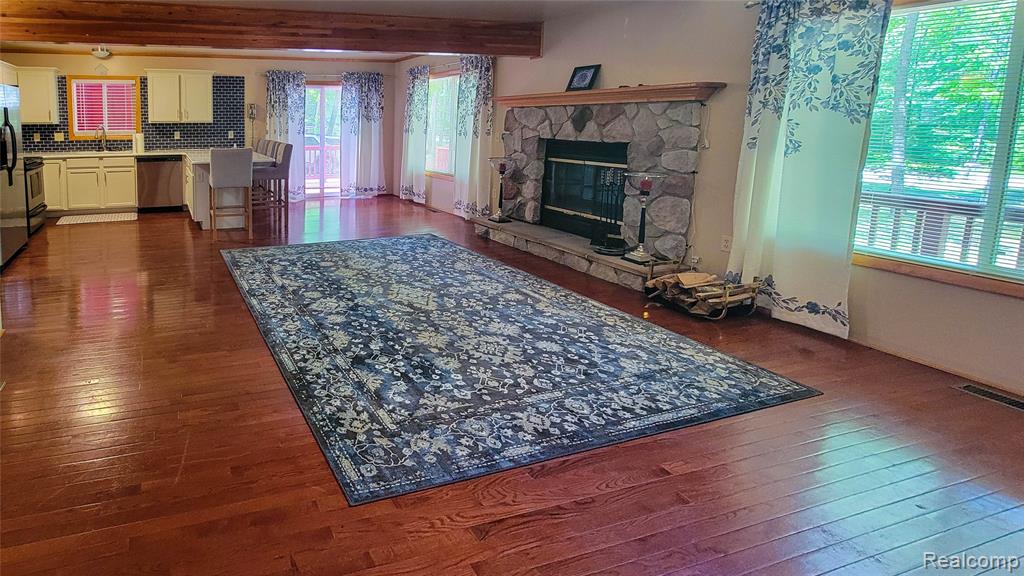 416 Crystal Lane, Roscommon, MI 48653 — Photo 9