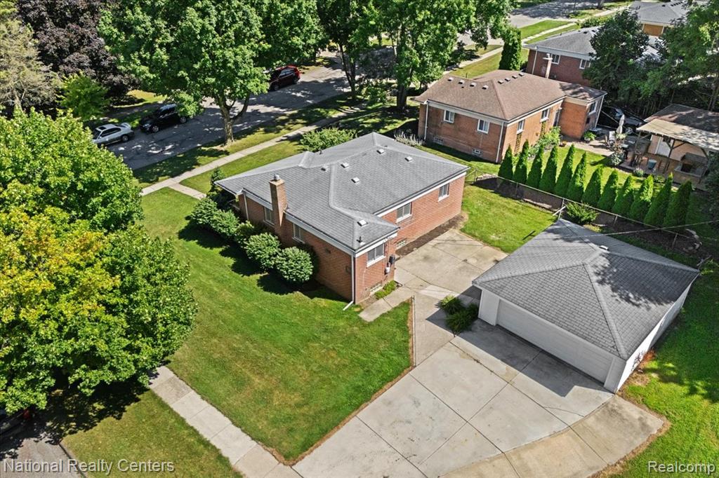 861 Squire Lane, Milford, MI 48381 — Photo 6