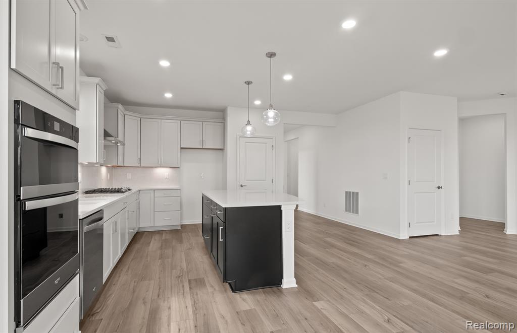 785 West Spaniel Drive, Ann Arbor, MI 48108 — Photo 15