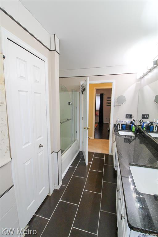 47037 REENE Drive, Belleville, MI 48111 — Photo 52