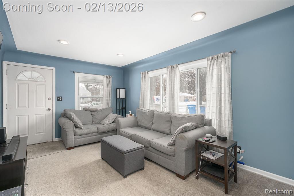 4976 Weddell Street, Dearborn Heights, MI 48125 — Photo 11