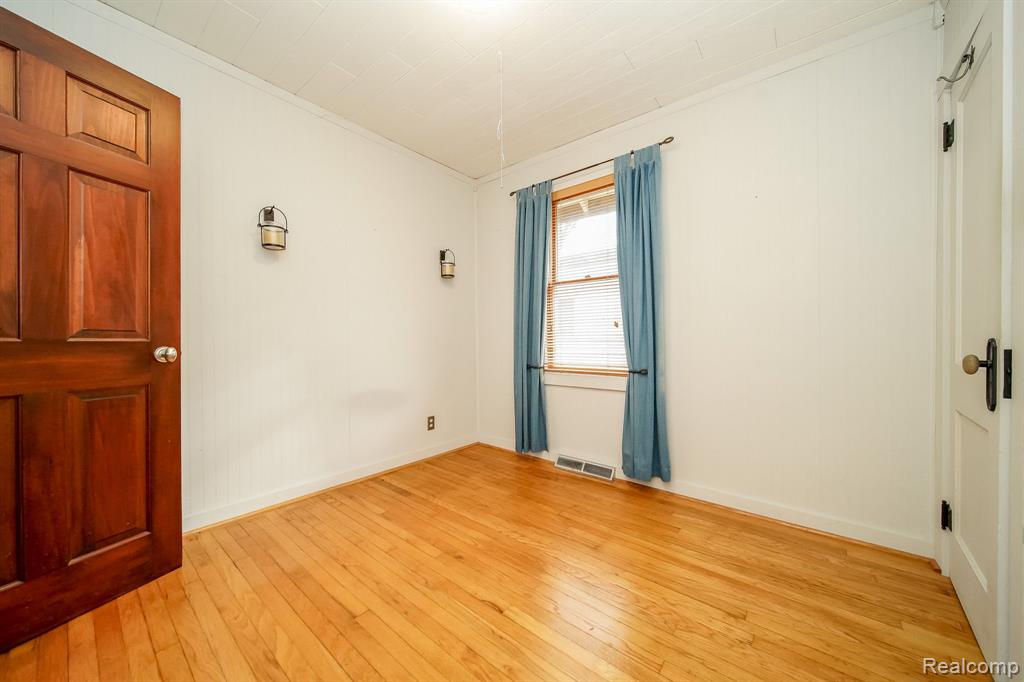 873 HENDRICKSON Boulevard, Clawson, MI — Photo 33