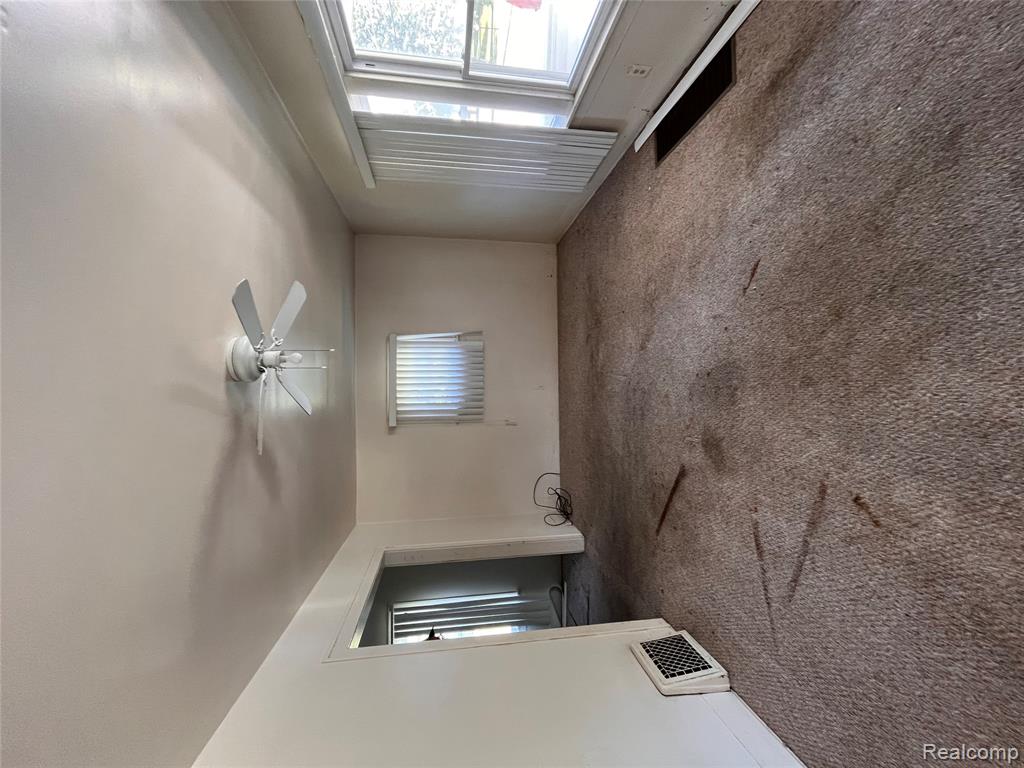 429 Page Street, Flint, MI 48505 — Photo 13