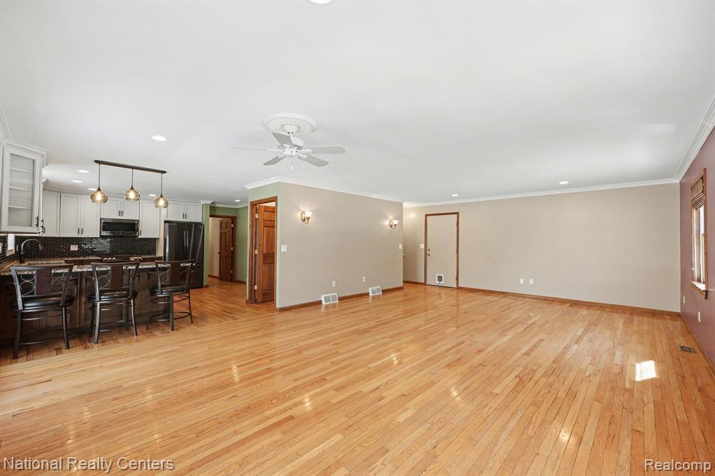 515 E Dawson Road, Milford, MI 48381 — Photo 13