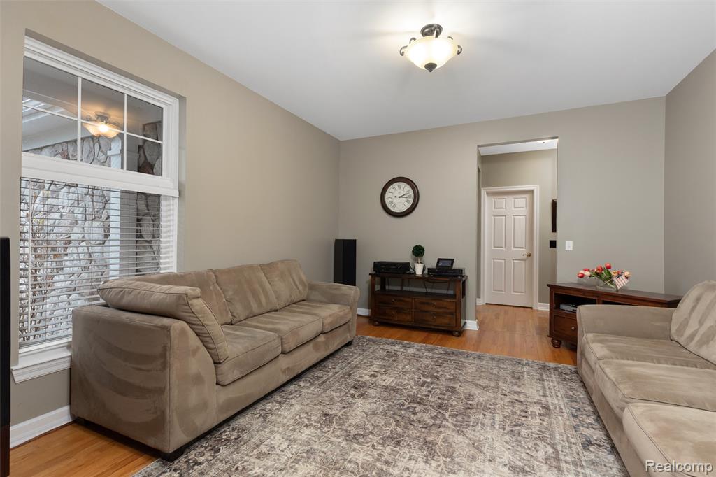 4618 Waterbury Drive, Clarkston, MI 48348 — Photo 13