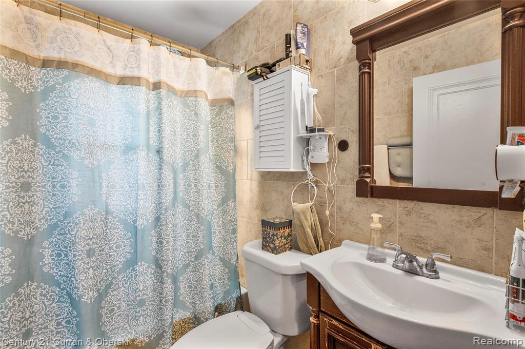 7013 Payne Avenue, Dearborn, MI 48126 — Photo 34