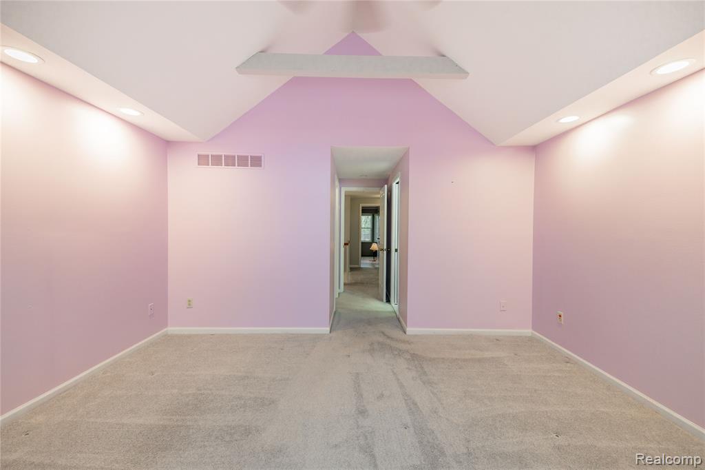 18689 Hilltop Boulevard, Riverview, MI 48193 — Photo 21