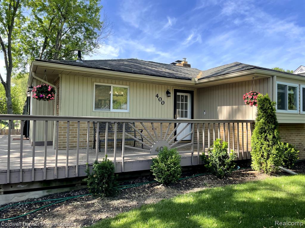 400 RED OAK LANE Lane, Rochester Hills, MI 48307 — Photo 2