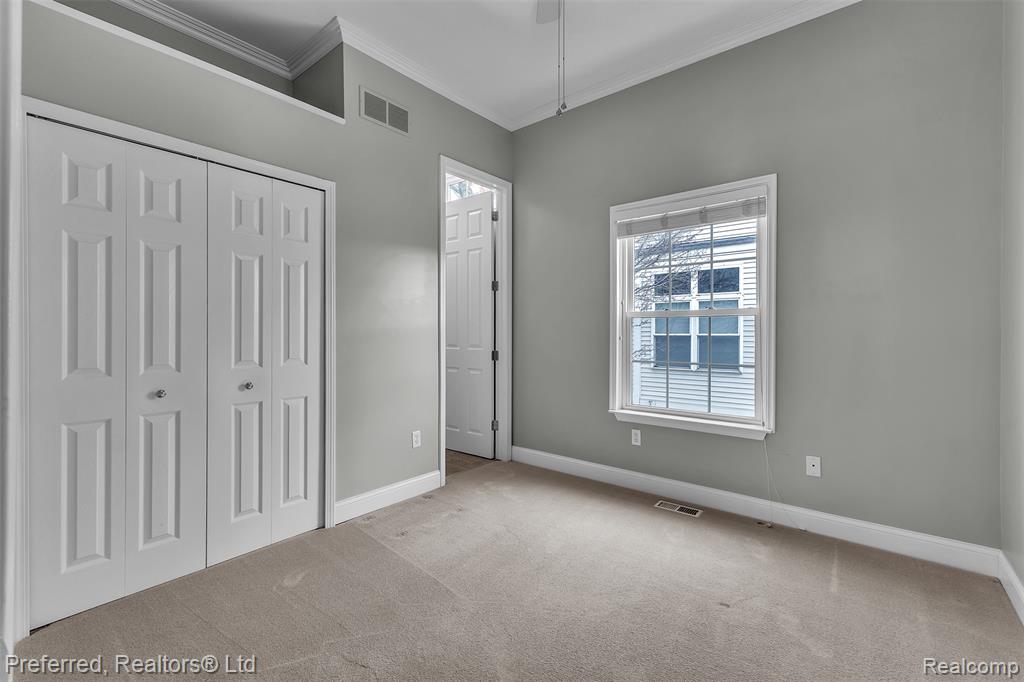985 Watersedge Court, Oxford, MI 48371 — Photo 42