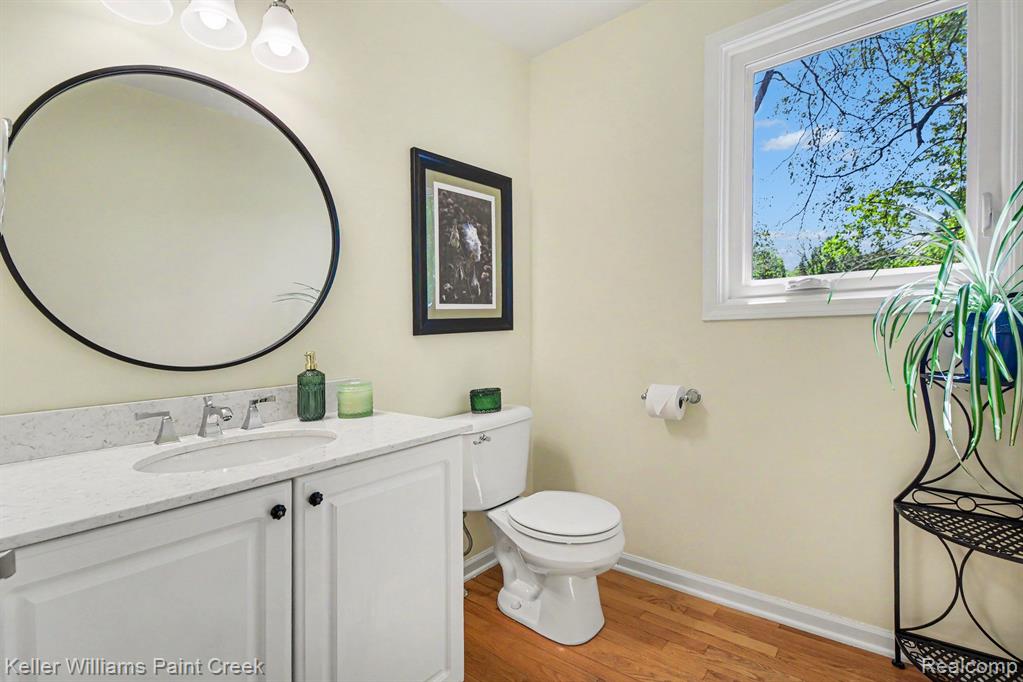 1091 American Elm Street, Lake Orion, MI — Photo 10