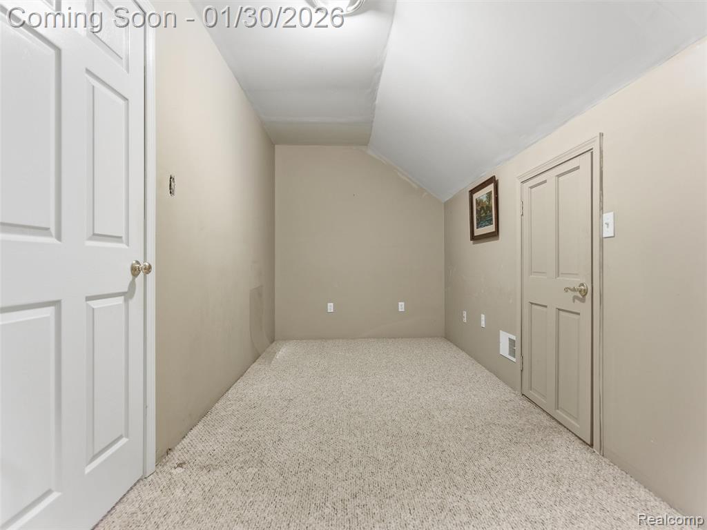 43579 Inglenook Court, 38, Sterling Heights, MI 48314 — Photo 42