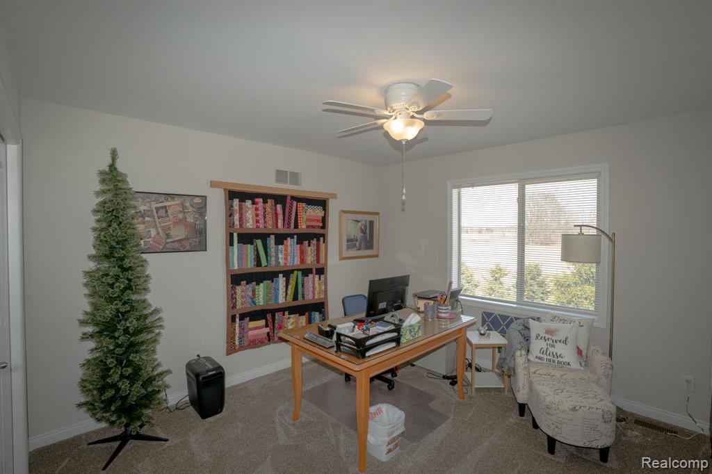 17121 Chianti Court, Macomb, MI 48042 — Photo 16
