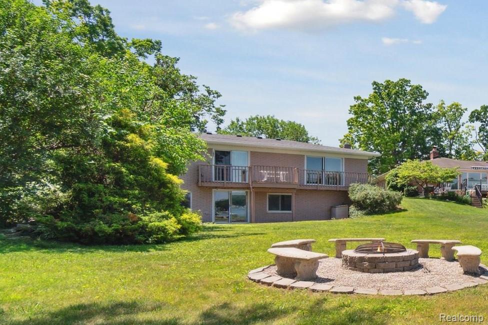 7262 Hatchery Road, Waterford, MI 48327 — Photo 43