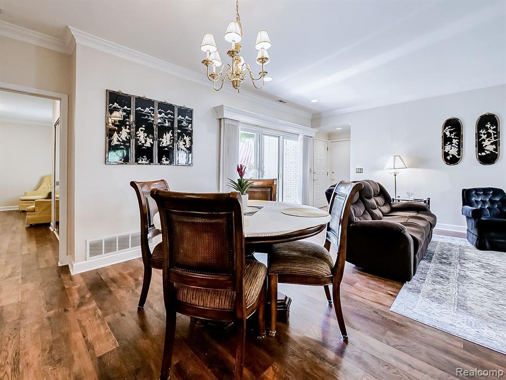 29431 LAUREL Drive, Farmington Hills, MI 48331 — Photo 5