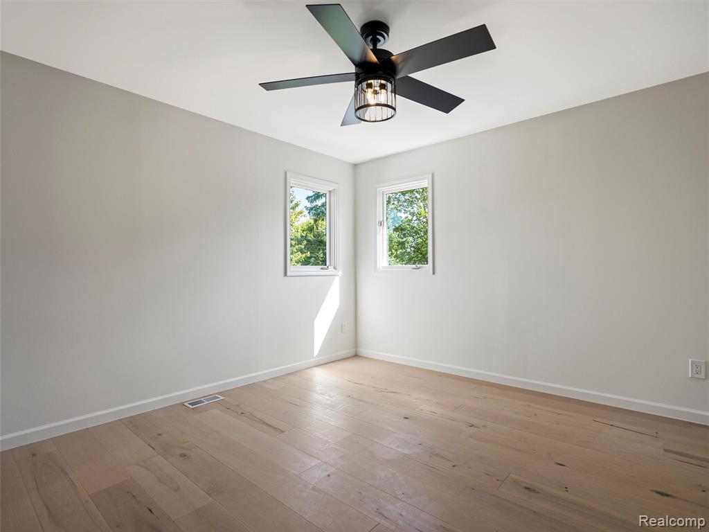 22463 Norfolk Court, Novi, MI — Photo 44