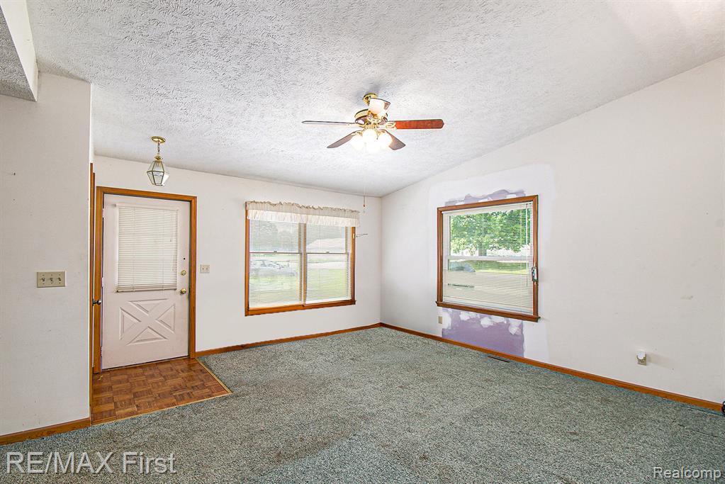 609 W Harris Street, Charlotte, MI 48813 — Photo 4
