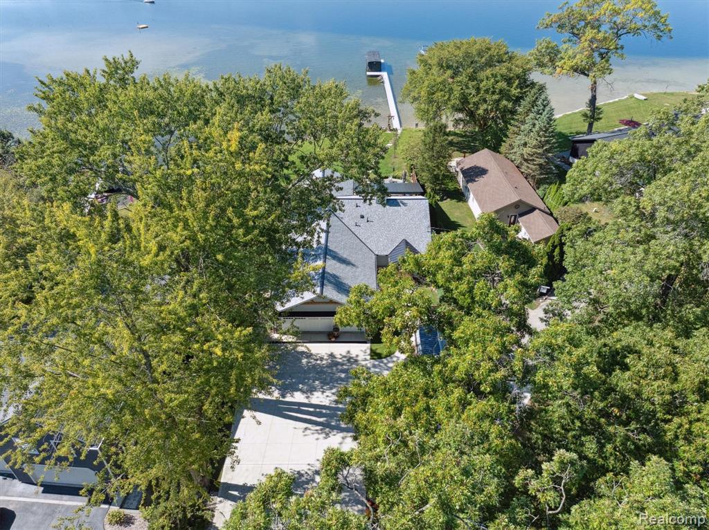 600 Black Oaks Trail, Howell, MI 48843 — Photo 57