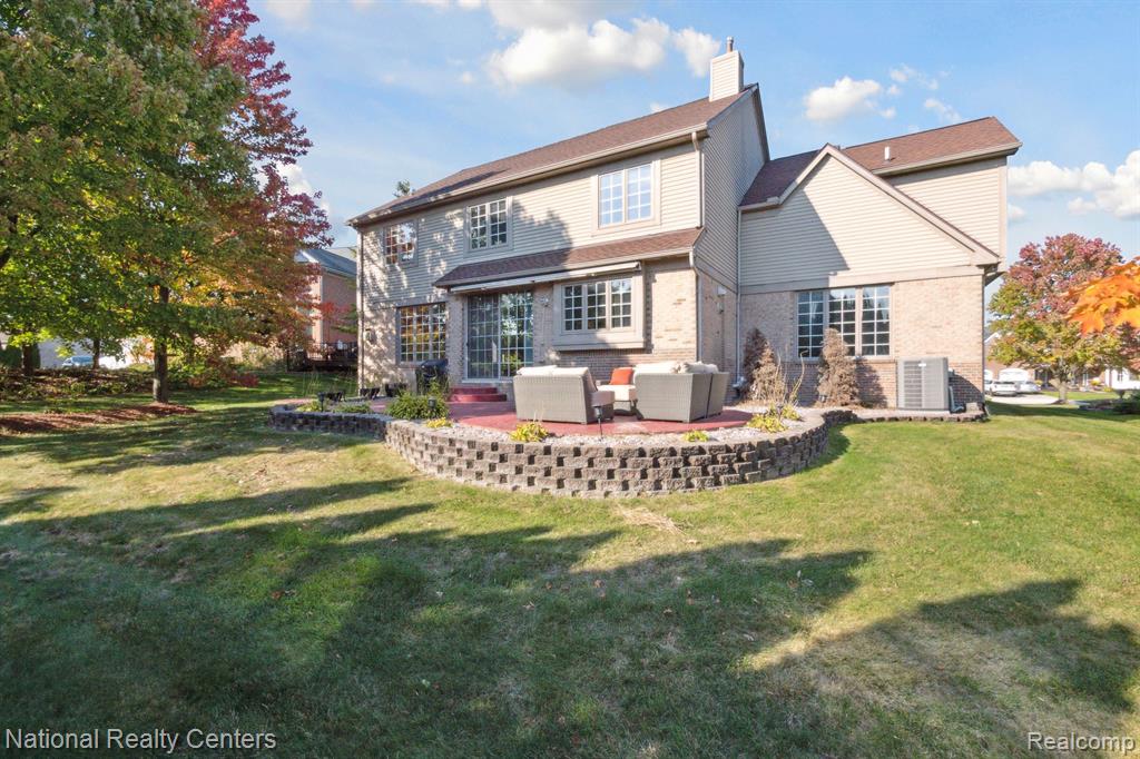 50983 WESTON Drive, Plymouth, MI 48170 — Photo 55