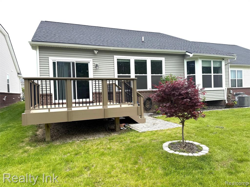 47653 FOWLER CREEK Drive, Canton, MI 48188 — Photo 3