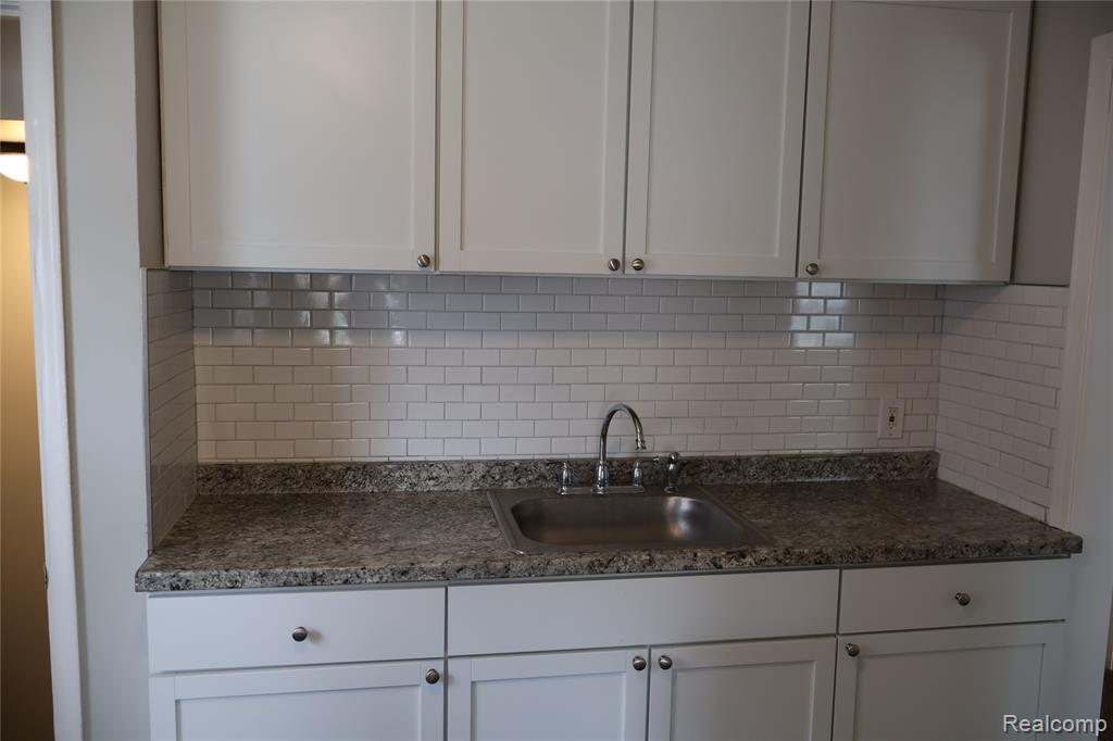 5559 Bluehill Street, Detroit, MI 48224 — Photo 21
