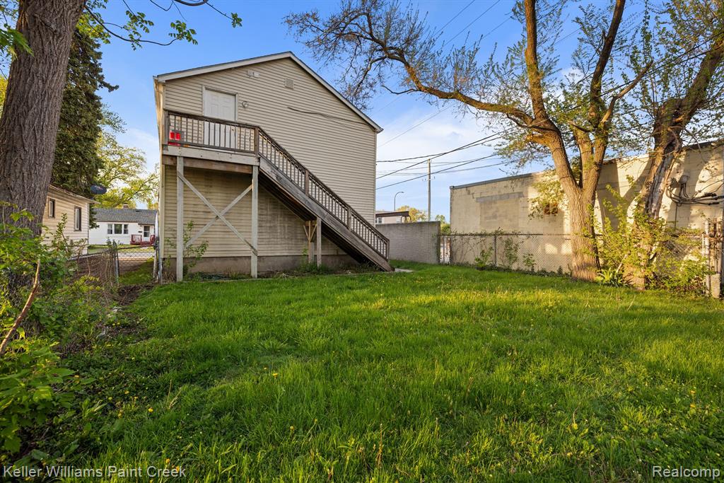 31 W BARRETT Avenue, Madison Heights, MI 48071 — Photo 25