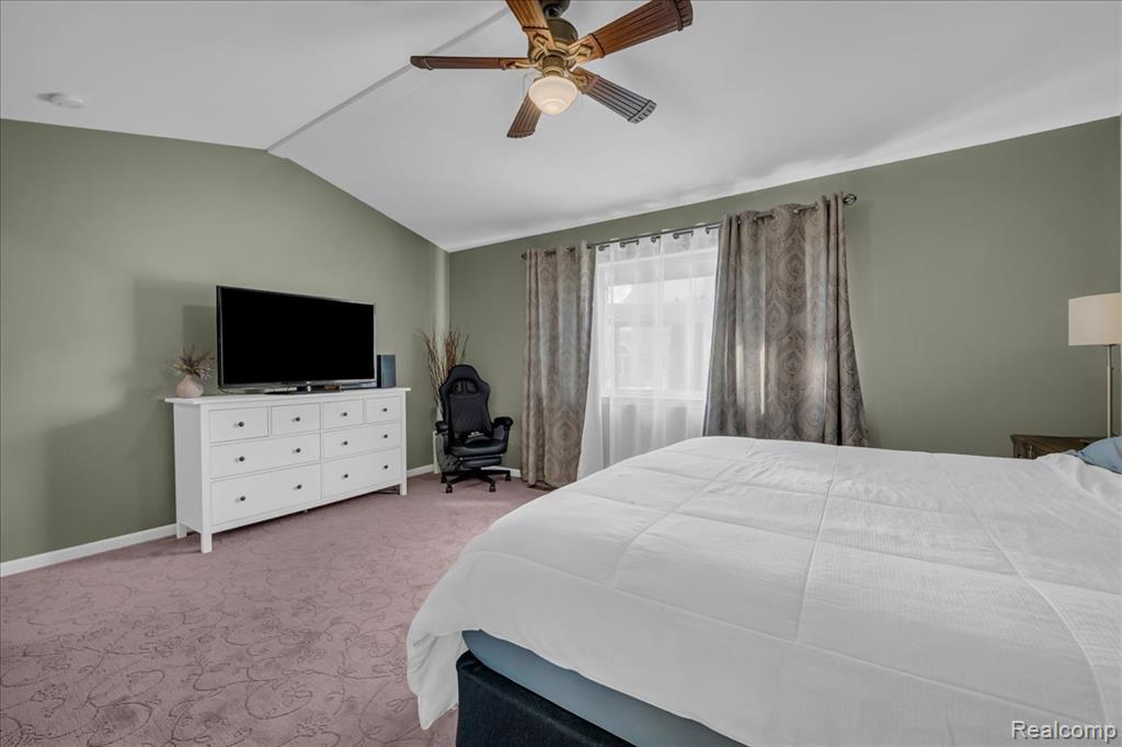 8159 Pickering Place, Westland, MI — Photo 18