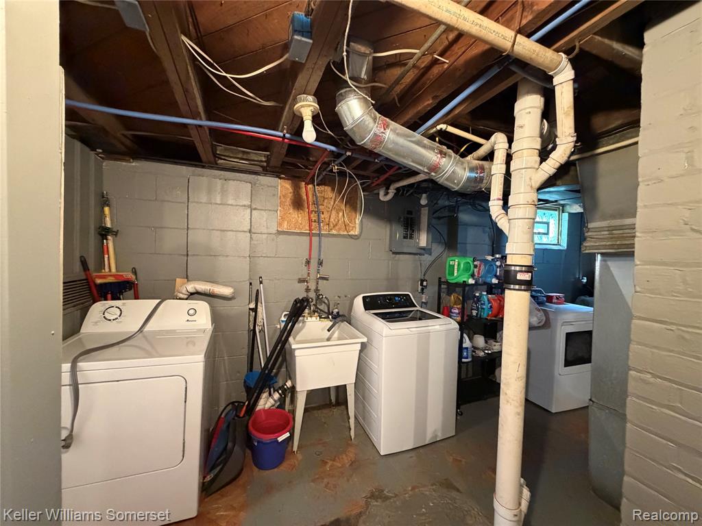 17344 Salem Street, Detroit, MI 48219 — Photo 23