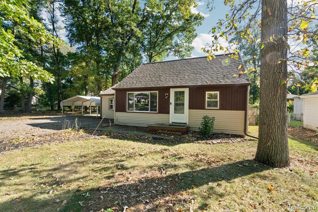 917 LOWELL Avenue, Jackson, MI 49202 — Photo 24