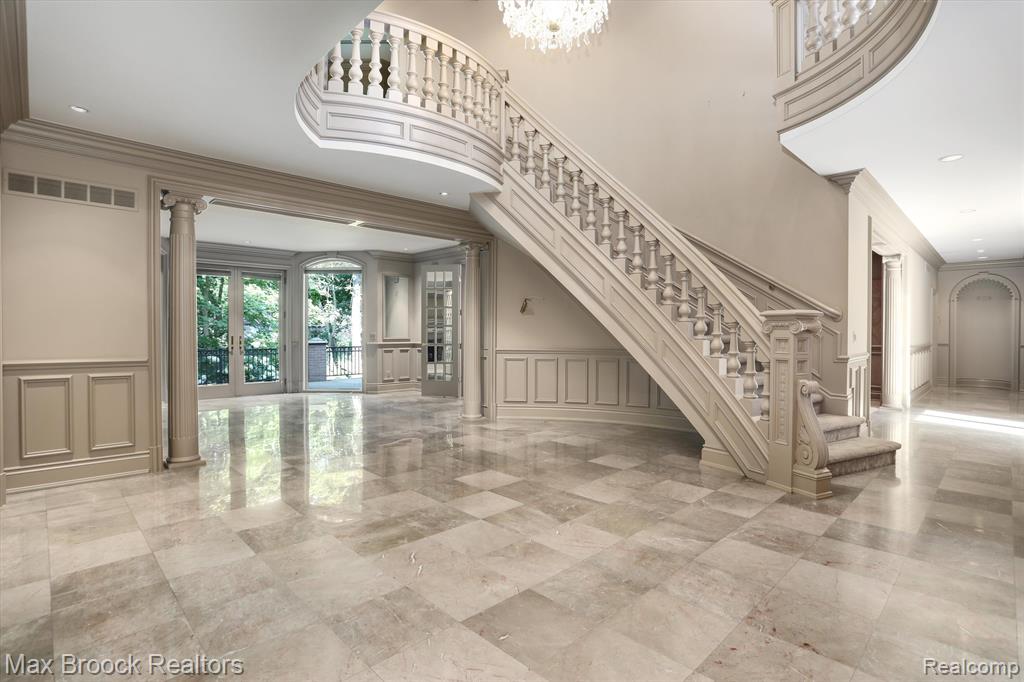 4366 KAREN Lane, Bloomfield Hills, MI 48302 — Photo 8