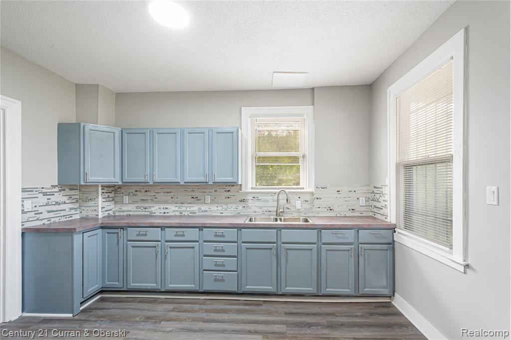 3054 Cadillac Boulevard, Redford, MI 48214 — Photo 12