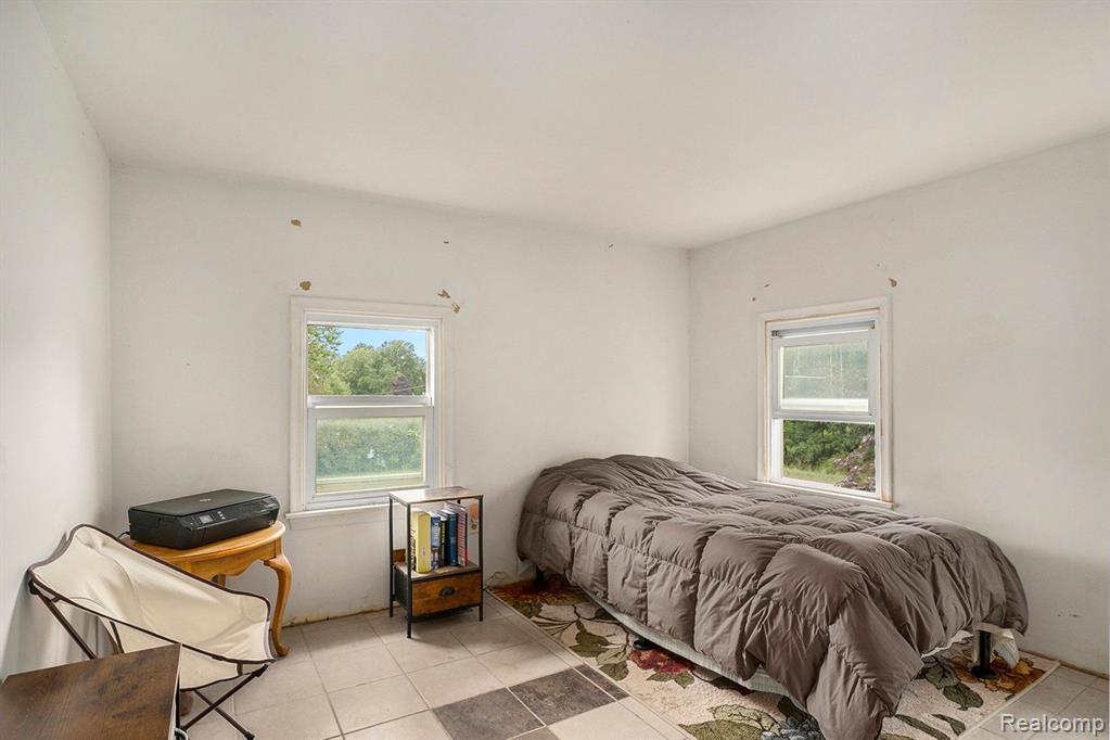 6057 Hill Road, Swartz Creek, MI 48473 — Photo 13