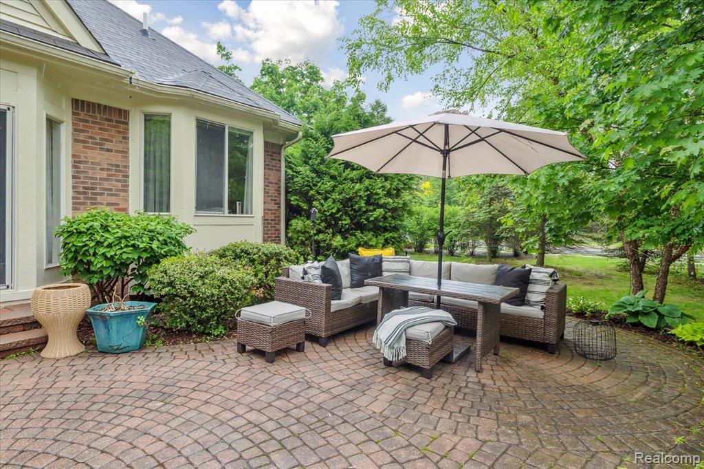 42259 WHITE HART Boulevard, Canton, MI 48188 — Photo 56