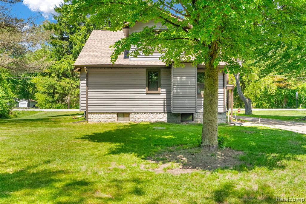 4207 Pine Grove Avenue, Fort Gratiot, MI 48059 — Photo 46