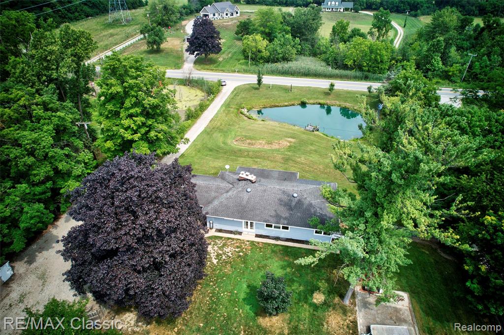 10268 7 Mile Road, Northville, MI 48167 — Photo 48