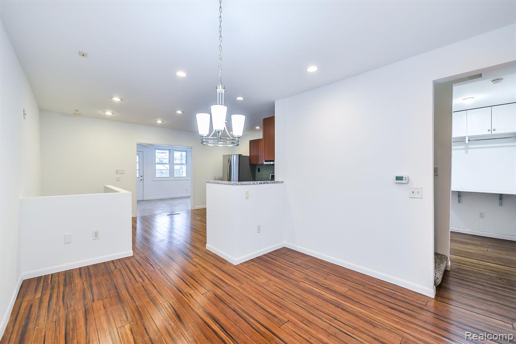 336 BEACHWAY Street, Whitmore Lake, MI 48189 — Photo 34