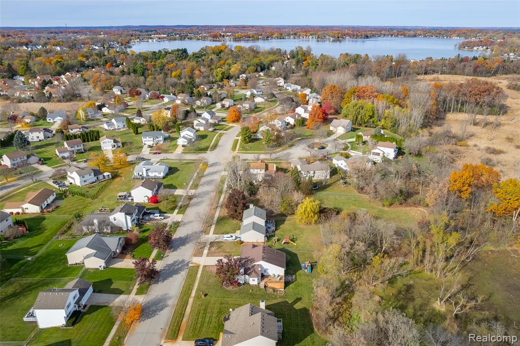 9031 Posey Drive, Northfield, MI 48189 — Photo 37