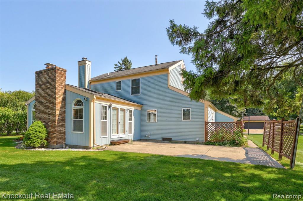 858 Zehnder Drive, Frankenmuth, MI 48734 — Photo 39