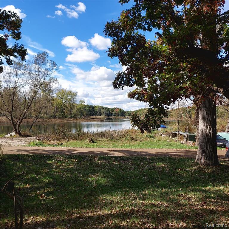 9940 S Big School Lot Lake Road, Holly, MI 48442 — Photo 2