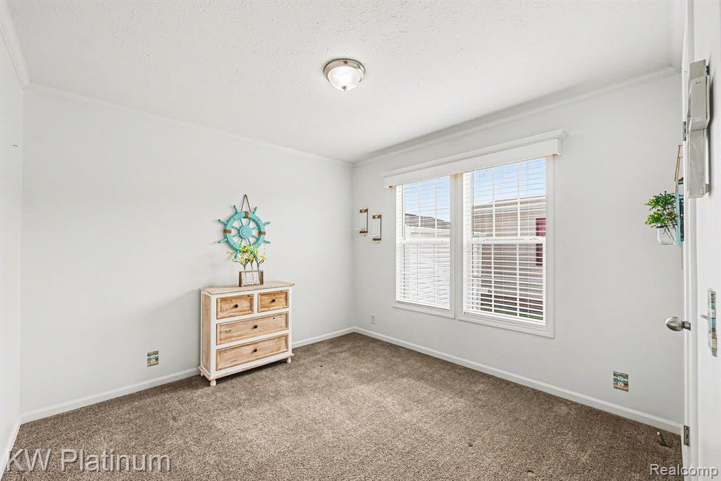 57512 Mill Point Road, Lenox, MI 48048 — Photo 10