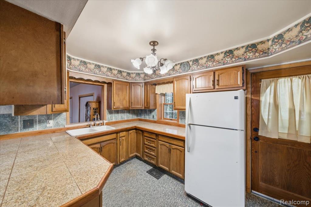 5896 Silver Birch Road, Hadley, MI 48462 — Photo 10