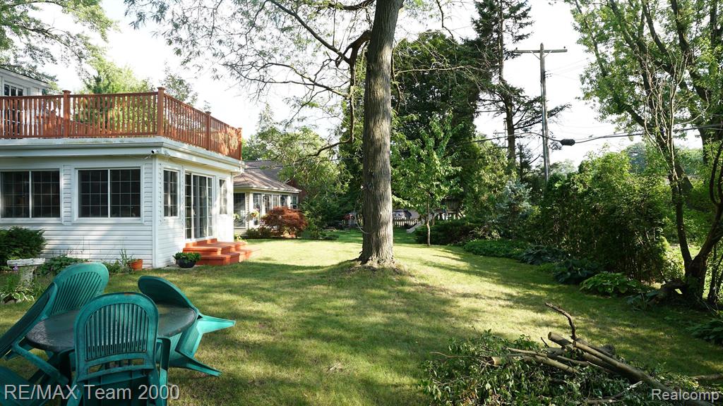 3 BOONE Lane, Dearborn, MI 48120 — Photo 11