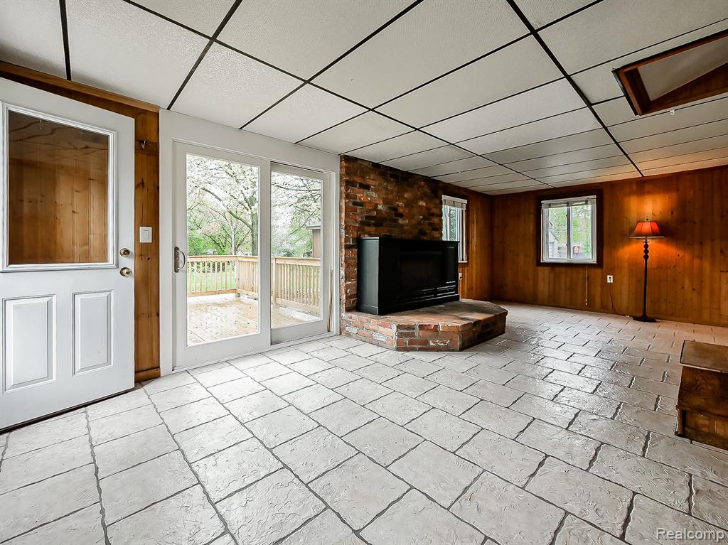 538 UNION LAKE Road, White Lake, MI — Photo 20