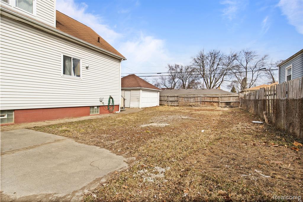 502 WHITE Avenue, Lincoln Park, MI 48146 — Photo 8