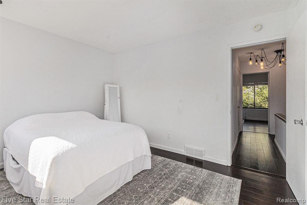3171 Lakehaven Drive, Ann Arbor, MI 48105 — Photo 19
