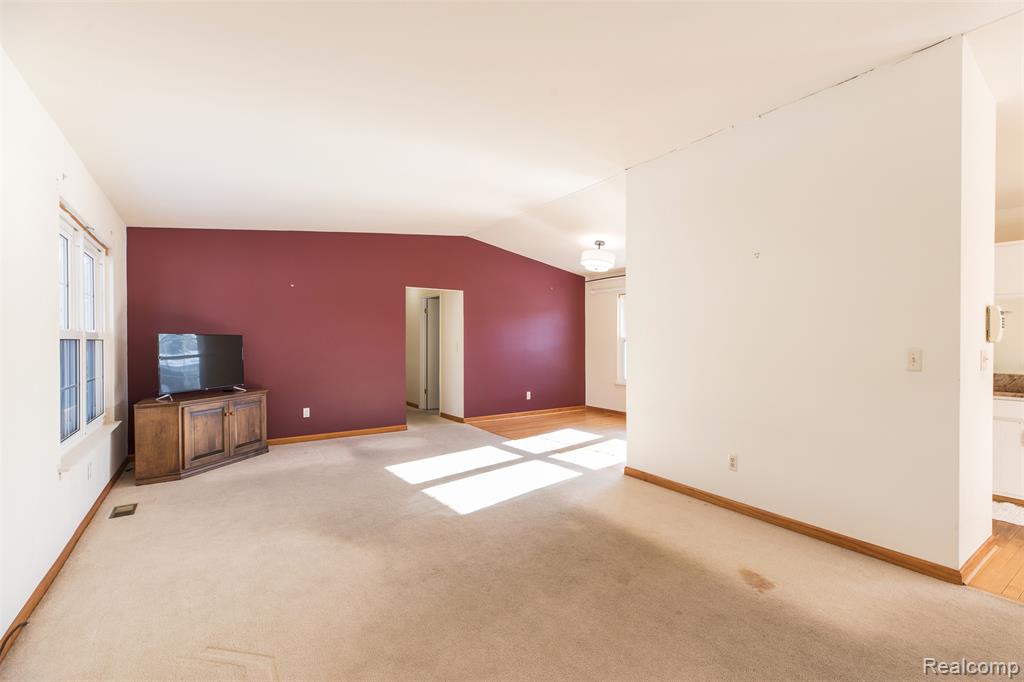 20940 E Glen Haven Circle, 46, Northville, MI 48167 — Photo 11