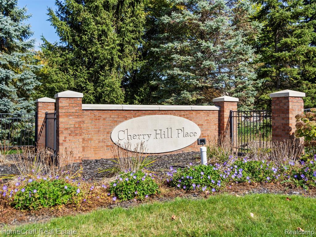 382 Marigold Circle, Westland, MI — Photo 31