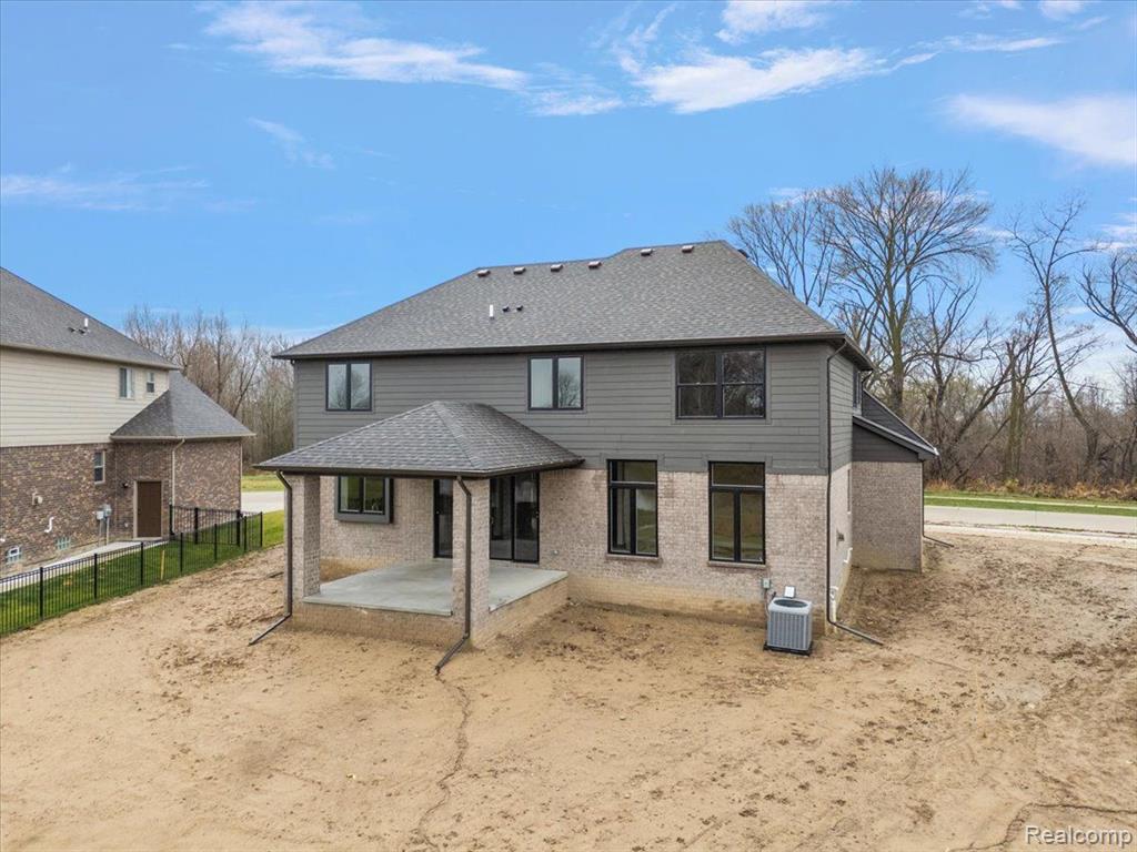 45166 TWIN RIVER Drive, Macomb, MI 48044 — Photo 8