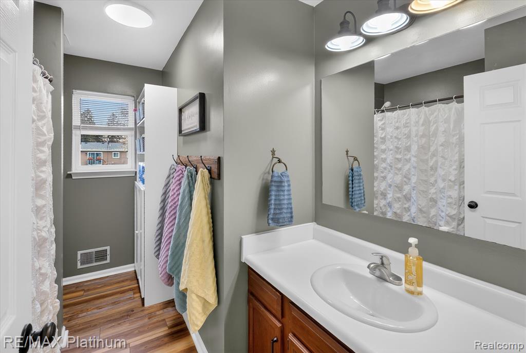 9825 Burson Drive, Brighton, MI 48116 — Photo 17
