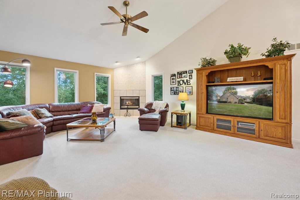 8872 Thornapple Drive, Pinckney, MI 48169 — Photo 20